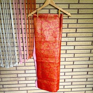 60's Floral Vinyl Fabric Piece - 35 x 24" - Crafting Fabric - Upholstery Fabric